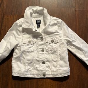 Gap toddler white jeans jacket excellent condition